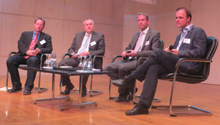 Foto: landespolitische Debatte mit (v.l.n.r.):  Dr. Christian Bumler (CDU), Rainer Hinderer MdL (SPD), Jochen Haumann MdL (FDP), Thomas Poreski MdL (GRNE)