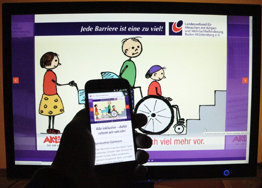Foto: Die neue Internetseite www.ziel-barrierefreiheit.de auf Computer- und Handy-Bildschirm