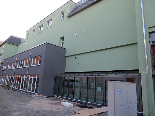 Foto: Der Landesverband ist nun im »Krokodil« - Am Mühlkanal 25 in Stuttgart - barrierefrei erreichbar. Die Beratungs- und Verbandsgeschäftsstelle befindet sich in Ebene 1 (Aufzug). Die Außenanlagen sind noch im Bau.